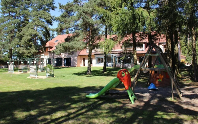 Logis Hôtel la Méridienne