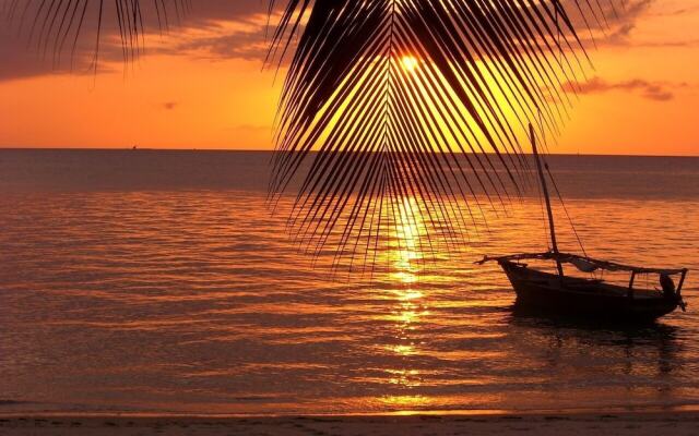 Sunrise Hotel & Resort