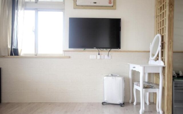 Liu House