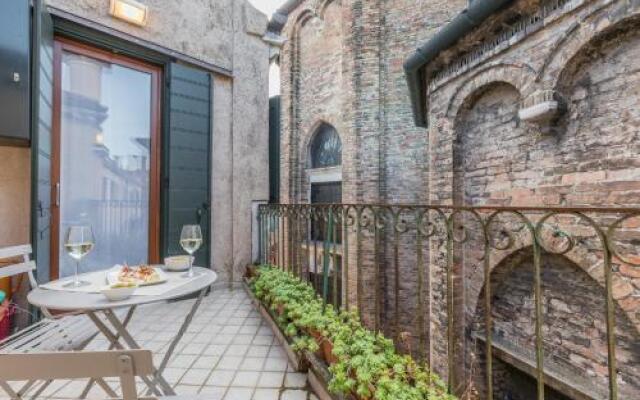 Ca' Della Frutta Venetian Apartment