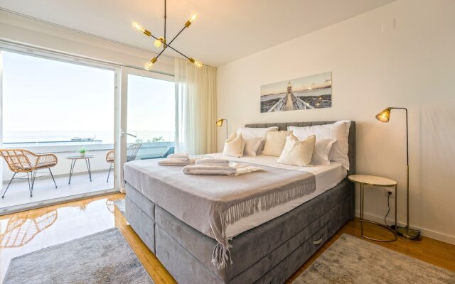 Penthouse Apartment Perla with Jacuzzi