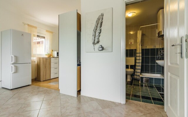 Nice Home in Medulin With Wifi and 2 Bedrooms