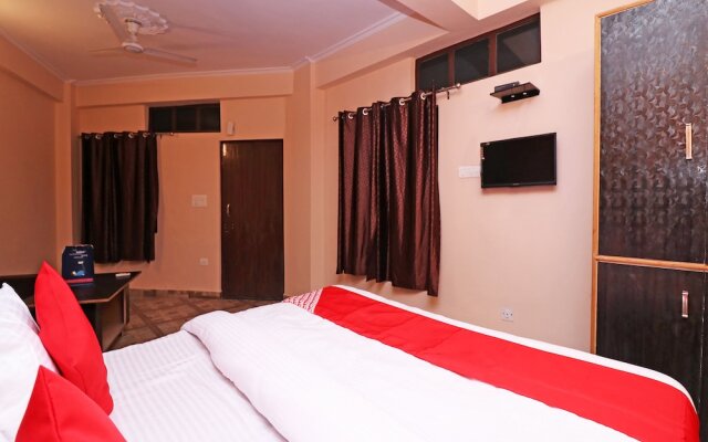 OYO 19123 Sunshine Guest House