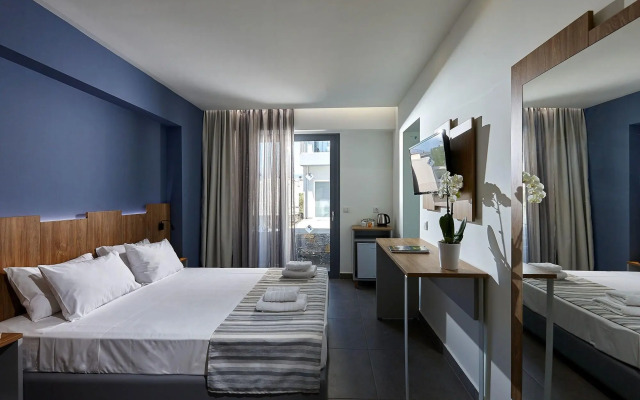 Pollis Hotel