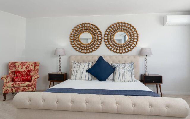 Greenwich Square Luxury Apartments