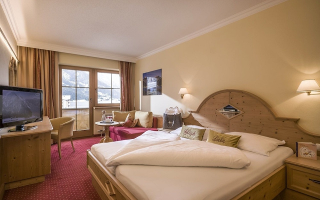 Hotel Caroline