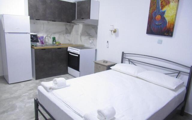 Artistic Rent Rooms & Apartments