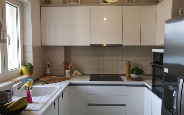 Apartment Blue Infinity 3 Lemi