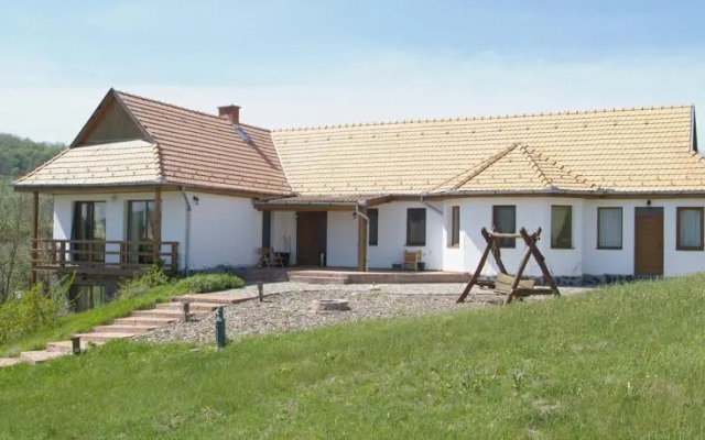 Horizont Vendégház Hollókő