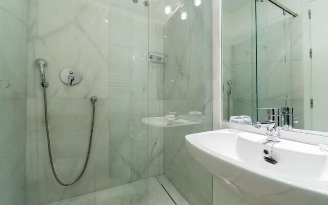 Sevilla Luxury Rentals - Alcázar