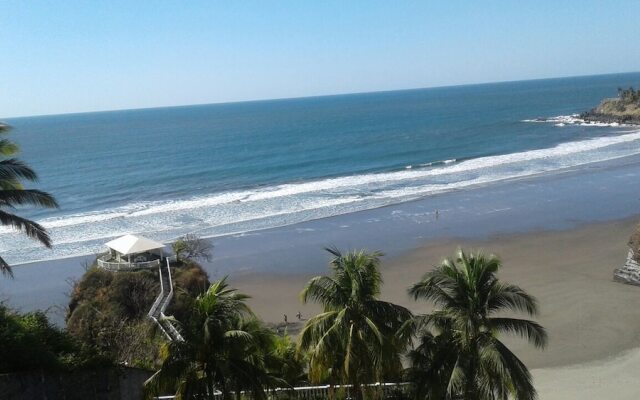 Hotel Rancho Infinito