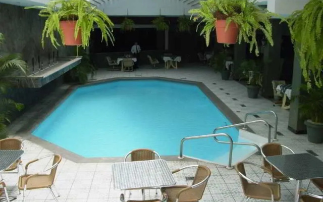 Hotel Excelsior
