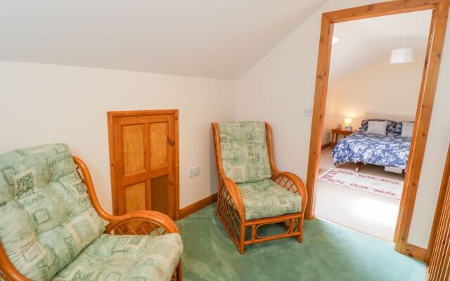 Summerfield Annexe