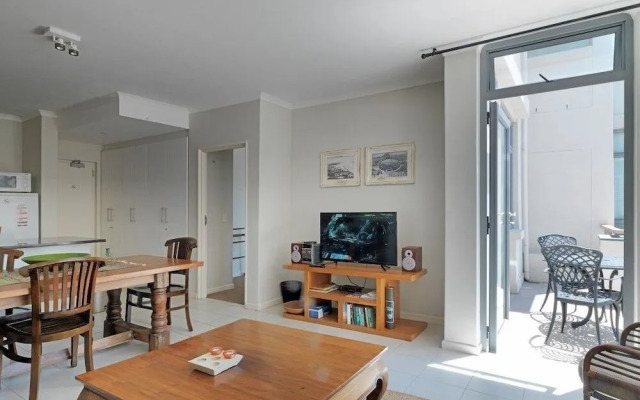 Luxury Self Catering Accommodation at Muizenberg East Beaches