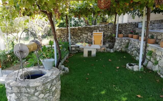 The Rose Garden Villa