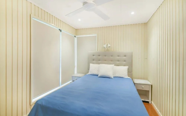 Summer Place - 24 Shearwater Street