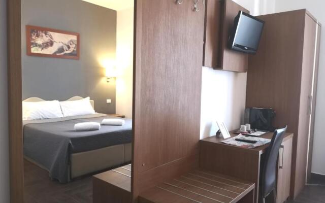 Rome Travellers Hotel