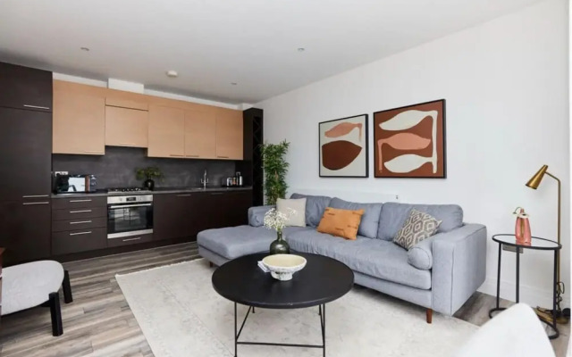 The Wembley Getaway Lovely 2bdr Flat