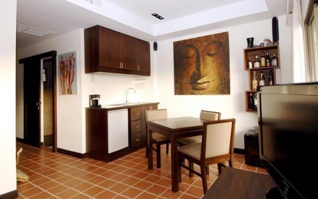 Surin Gate Hotel Phuket