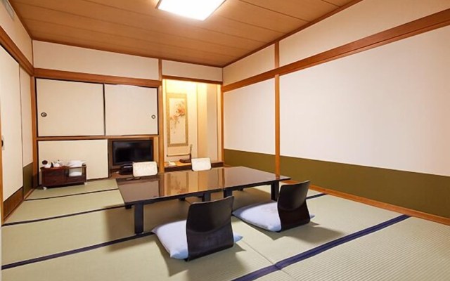 Dogo Onsen Hotel Tsubakikan