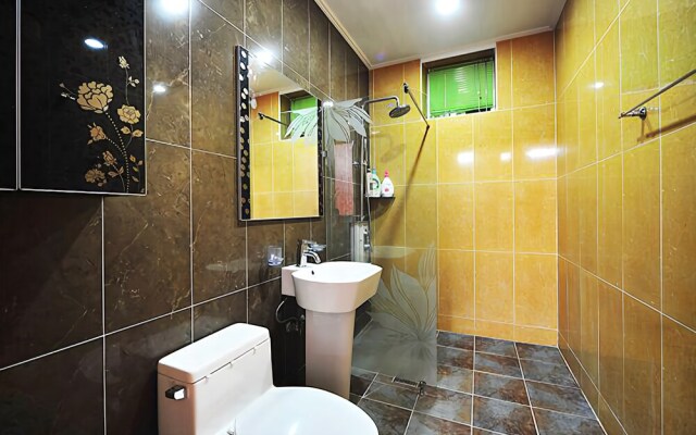 Ganghwa Haeneomi Pension