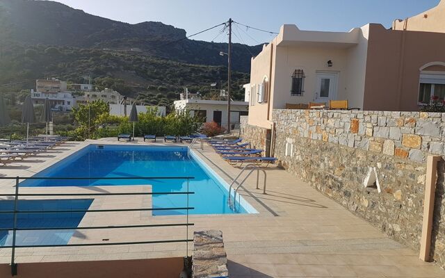 Kavousanos Apartments