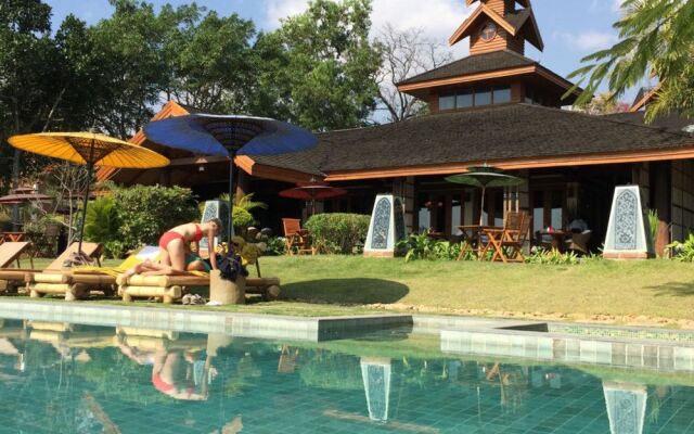 Hupin Inle Khaung Daing Resort