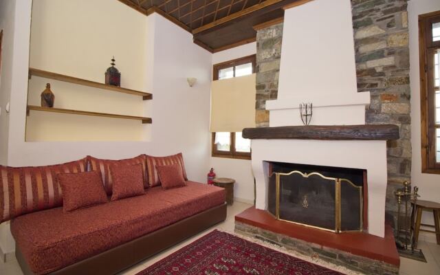 Pliades Hotel