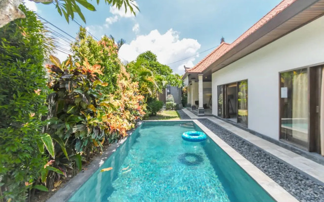Rumah Pantai Berawa - Ex Canggu Club House