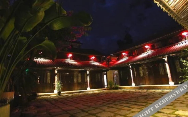 Qilu Sea-view Courtyard Hotel