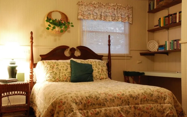 Borchers AuSable Bed & Breakfast