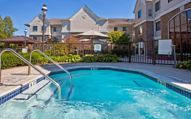 Staybridge Suites Detroit-Utica by IHG