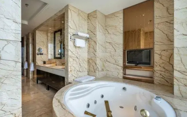 Hancheng Yellow River Pearl Hotel