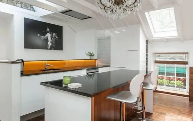 Stylish 1-bedroom Apt Close to Princes Street