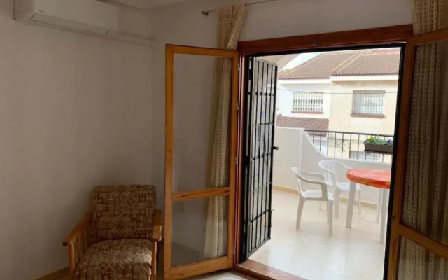 2 bed townhouse lo pagan