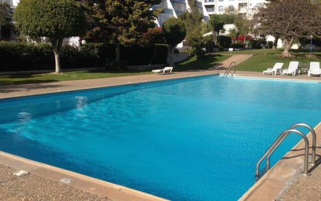 Amathusia Beach Apartment La 23