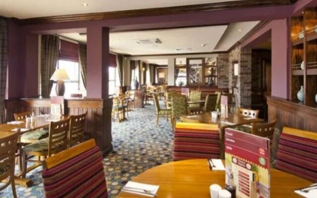 Premier Inn Glasgow Stepps - M80 J3