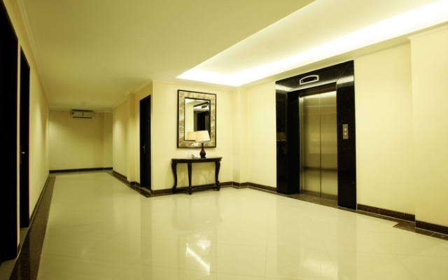 Glassio Hotel Roxy, Jakarta