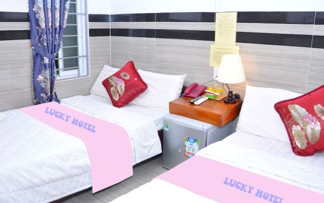 Lucky Hotel