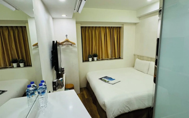 APause Inn