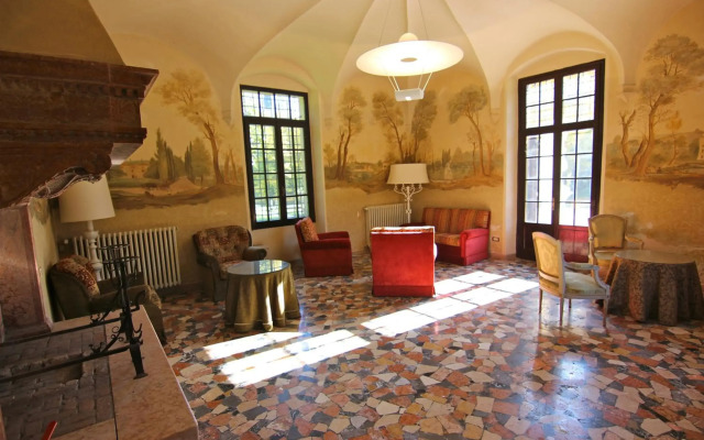 Hotel Villa Giona