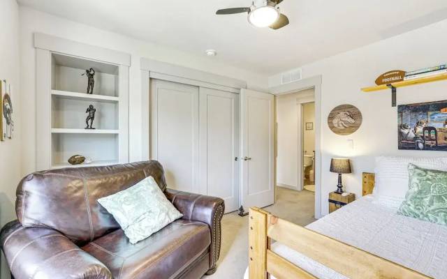 Spacious Boise Townhome ~ 5 Mi to Downtown