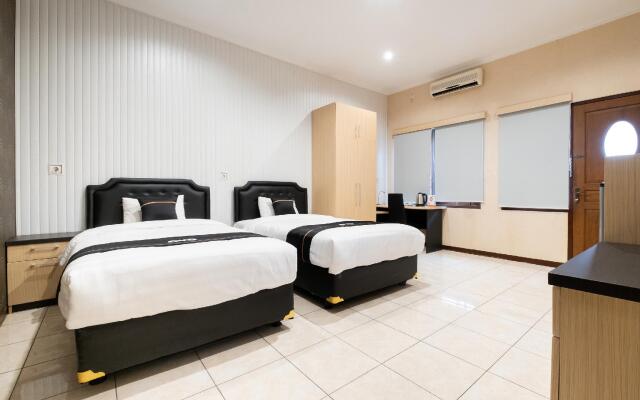OYO 2469 Sutomo Homestay