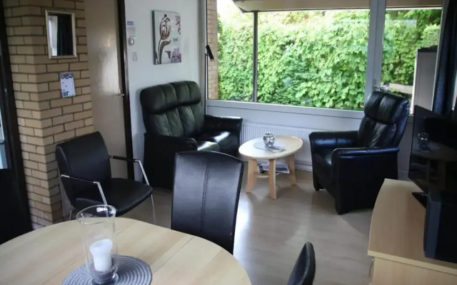 Appealing Bungalow With Large Garden
