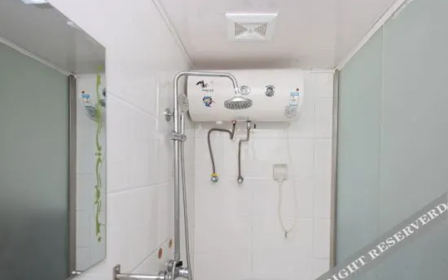 Xi'an Huiying Apartment Hotel