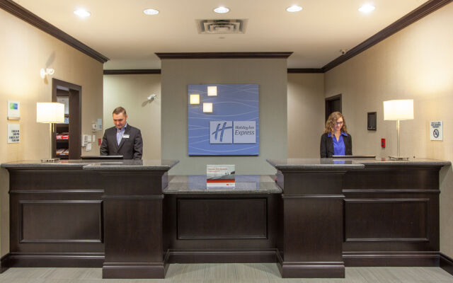 Holiday Inn Express & Suites Ottawa East - Orleans by IHG