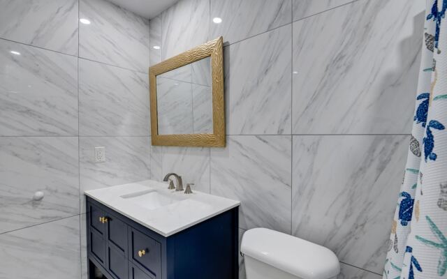 Charming Nashville Home Near Restaurants & Bars!