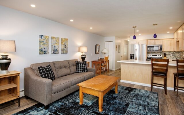 Timber Ridge Unit 2e 1 Bedroom Condo by RedAwning