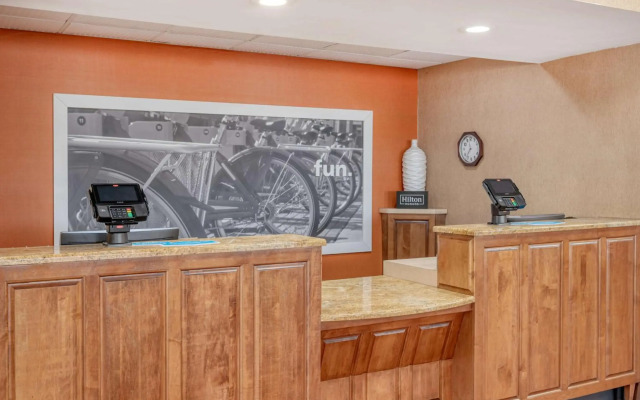 Hampton Inn Collinsville