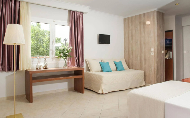 Electra Hotel